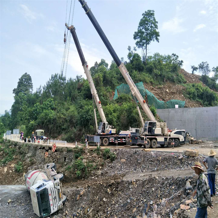 铜仁铜仁24小时应急道路救援吊装吊装现场实拍